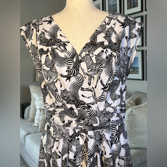 eShakti Zebras Zebra Animal Print Surplice Maxi Dress Size Large 14 - Picture 10 of 10